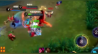 王者荣耀：曹操精彩<em>1V2</em>正嘚瑟立刻被打脸