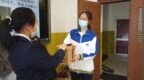 太惊喜！初三开学第一天，<em>好朋友</em>互赠“迟到”的<em>生日礼物</em>
