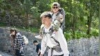泰山陪爬小伙总结“五一”业绩：工作室5人共成交37单，本人赚了数千元