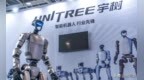 人形机器人赛道大乱斗：宇树盈利、优必选冲量、小鹏押注车规量产