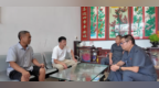 老支书“坐诊” 微网格“吹哨”