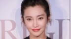 李冰冰身材真有料，蕾丝抹胸搭配<em>西装裤</em>，举手投足风飒撩人