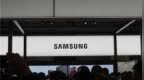 Galaxy <em>S30</em>：可能是首款屏内摄像头的手机