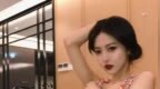 “<em>女</em>设计师<em>9分</em>女神拿脚喝可乐姿势太野了吧？”好友都坐不住了哈哈哈哈