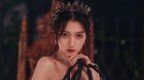 关晓彤古堡大片，<em>女王</em><em>范</em><em>儿</em>十足