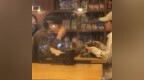 <em>李</em>惠<em>利</em>与柳俊烈约会深情对望，网友：这难道还不<em>结婚</em>吗？