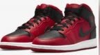 全新 Air Jordan 1 <em>Mid</em> “Reverse Bred” 官图曝光