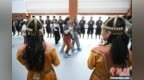 中外6国师生走进内蒙古艺术剧院 感受音乐舞蹈