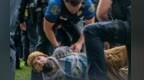 美国得州大学声援巴勒斯坦游行 学生与警察发生激烈冲突 数十人被捕