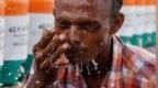 一天85人疑因高温死亡，印度居民：水龙头的水跟开水没啥区别