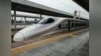 受台风影响，抚州火车站69趟列车停运