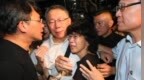 凤凰早报|柯文哲获释后发声；马克龙面临弹劾