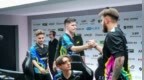 上海Major传奇组：MOUZ、NAVI分别淘汰黑马，均进入2-2组