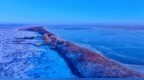 看鸡西作家笔下的兴凯湖冰雪奇缘→