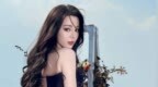 迪丽热巴穿深紫色露背纱裙妩媚迷人 <em>女王</em><em>范</em><em>儿</em>十足