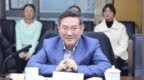 携带有严重政治问题的书籍入境并私藏阅看，赵小凡被开除党籍