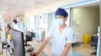 <em>ICU</em>里的“跨界”男护士：编写守护生命的“代码”