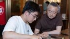 “迈巴赫少爷”之父谈“豪门育儿经”：坦然承认蹭儿子热度，不希望他继承家业