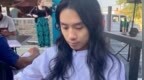 蒋女士的男友在祁连山下放马