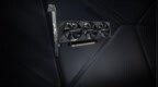 技嘉推出半高刀卡RTX 5050：居然用上了三风扇