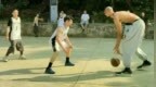 历史首人！NBA顶级球星拿到少林武术认证，晒图回顾10天修行