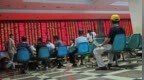 特朗普关税大棒让美股下跌，A股却继续涨，离3500点一步之遥