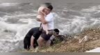 义无反顾！亳州辅警休班遇险情 在激流中勇救四人
