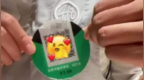 海底捞服务员挂“打赏码”求小费？经济学者：不符合中国消费习惯，或影响品牌美誉度