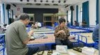 台风“竹节草”在上海沿海再次登陆，记者探访安置点：晚餐四个菜配酸奶，有猪蹄和带鱼