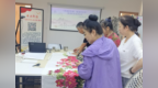 长春市绿园区自立街道一汽家园社区开展“丹青传善 翰墨生辉”慈善书画笔会活动
