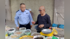 甘肃崆峒：警察蜀黍自掏腰包换假币　怎么个事儿