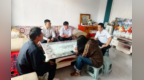 甘肃华亭干部串门记：量身定制帮扶不让一户掉队