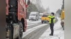 徐州迎战强降雪：高架、主干道基本无结冰，农副产品供应充足