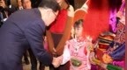 出席“新春国际汇演之夜”，李家超送上马年祝福