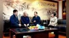 王中任重庆市巫溪县委书记，贺秀山任县委副书记