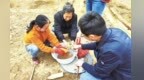 一窖旧水封存了过往　一管清流开启了晨昏