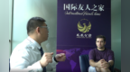 那个站在校门外的俄罗斯男孩