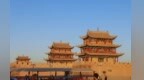 “天下嘉峪关”沉浸式夜游：夜色为幕　光影为笔