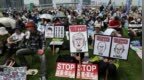 从狂热支持到强烈担忧，日本“铁粉”也要弃特朗普了？