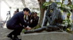 侯汉廷：赖清德给八田与一铜像鞠躬，就像武大郎的后代牵着母亲的手，到西门庆坟前扑通跪下