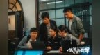 豆瓣8分，这部热播悬疑剧怎么又好笑又离谱