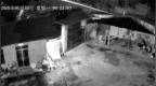 监控拍下柳州地震瞬间：画面晃动持续数秒，狗叫声密集刺耳