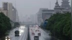 为何今年暴雨来得如此早、如此强？