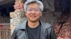 模仿黄仁勋走红后，“我现在很害怕”