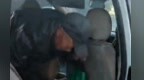 7座车塞进16人　这司机可真“刑”