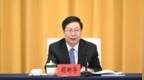 胡衡华，辞去重庆市长职务