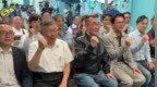 与黄国昌、柯文哲首次同台助选，李四川获赠一件皮衣