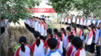济宁学院附中分校区让学生体验收麦喜过别样“六一”