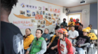 桃源街道：骑手“充电”学英语 小课堂赋能大服务