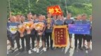江西龙舟勇士救人受伤：“救的是一条生命，一个家庭”